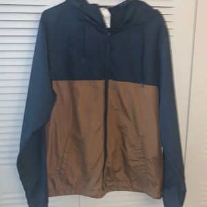 MENS M Zip up light weight windbreaker